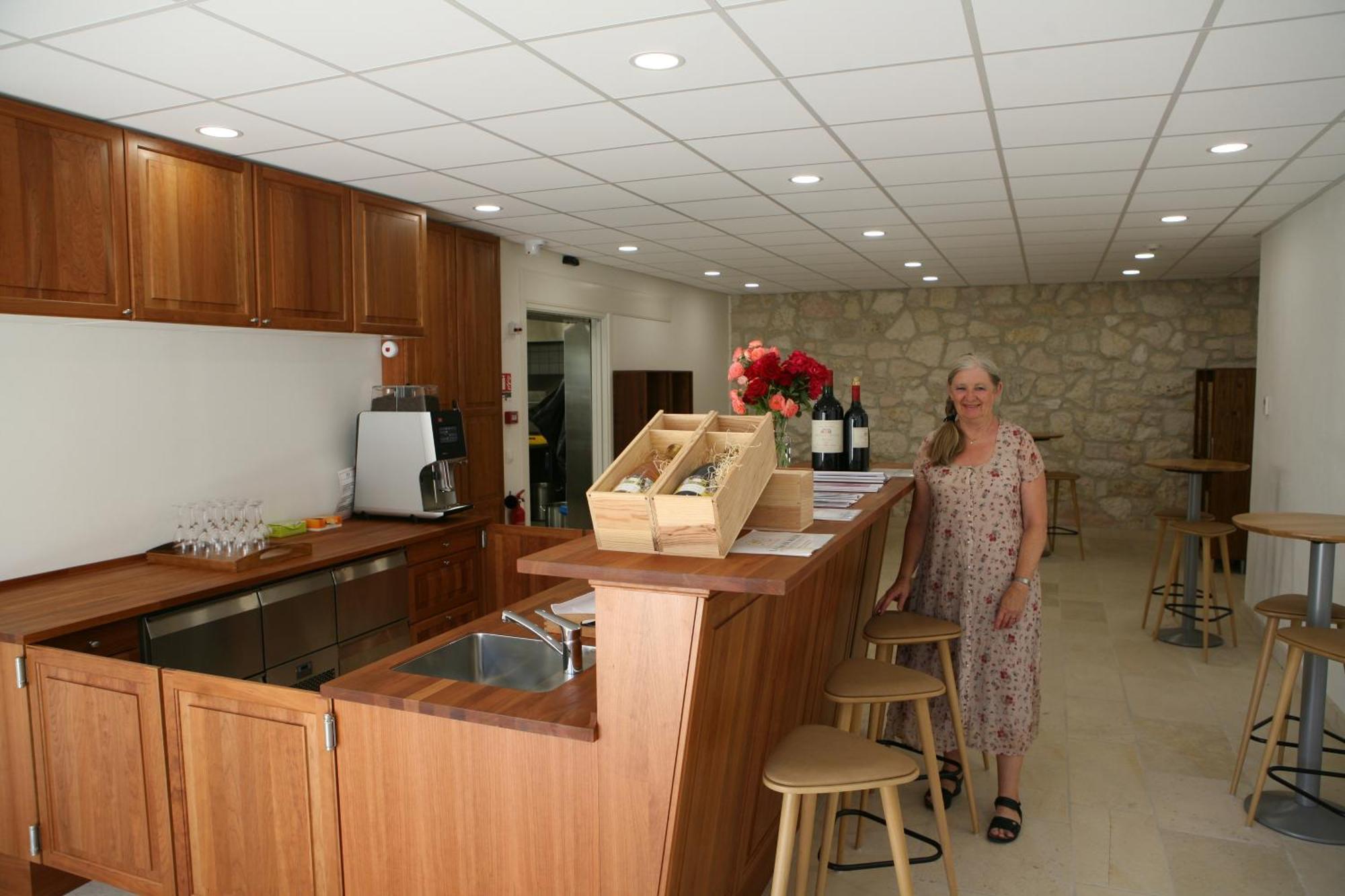 Chateau Lecusse - La Grande Roche - Hotel, Spa, Boutique & Restaurant Broze ภายนอก รูปภาพ
