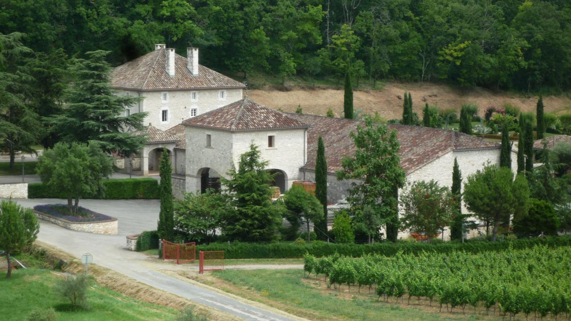 Chateau Lecusse - La Grande Roche - Hotel, Spa, Boutique & Restaurant Broze ภายนอก รูปภาพ